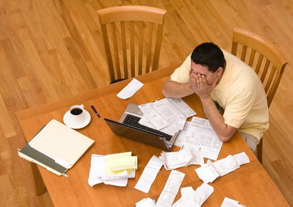 [Image of Pessoa Estressada 1]